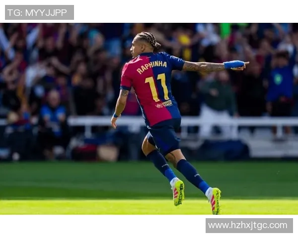 足球场上最不可小觑的球星盘点那些挑战不得的传奇人物